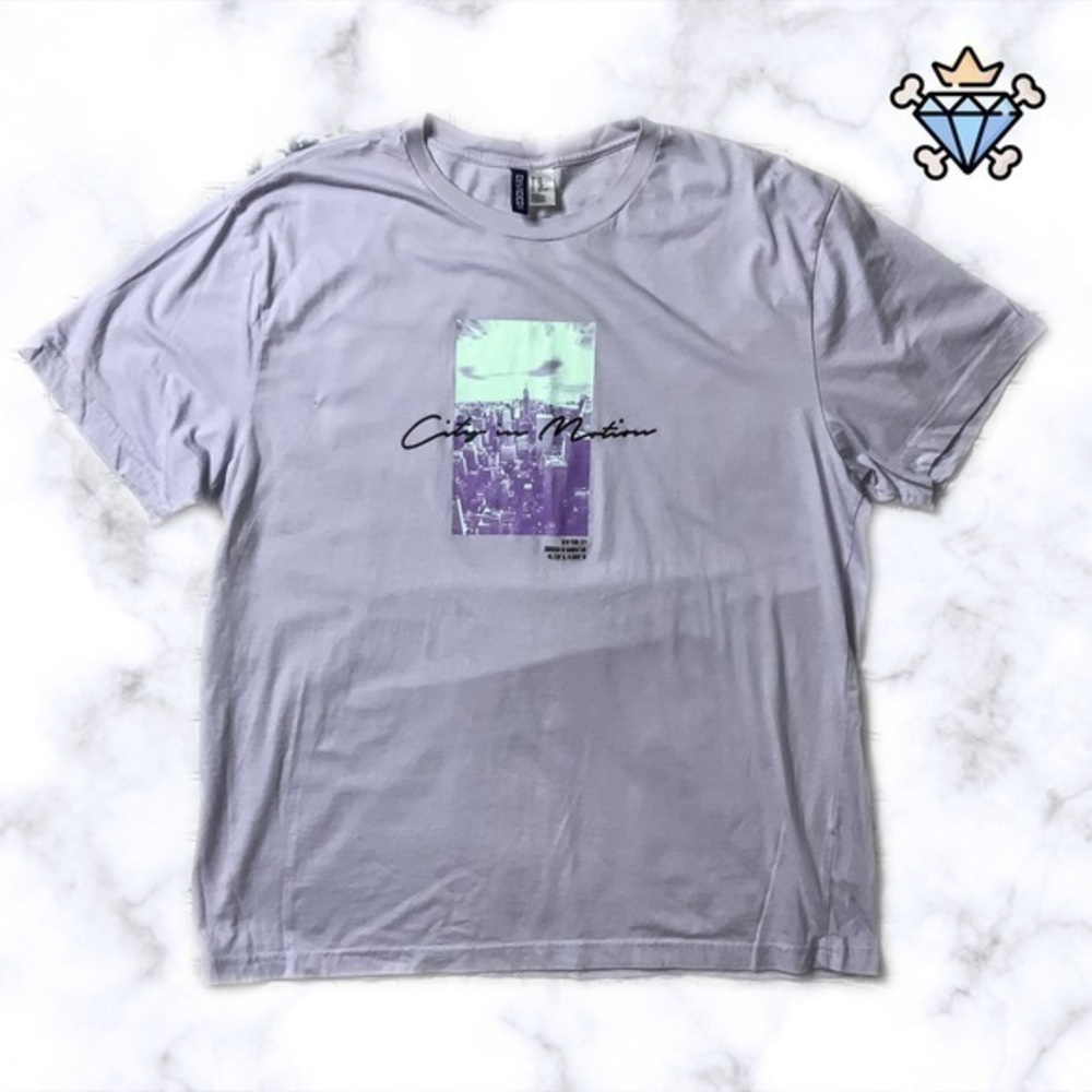 H&M MENS LAVENDER CITY PRINT TEXT SLIM FIT GRAPHIC TEE SIZE XXL STREETWEAR